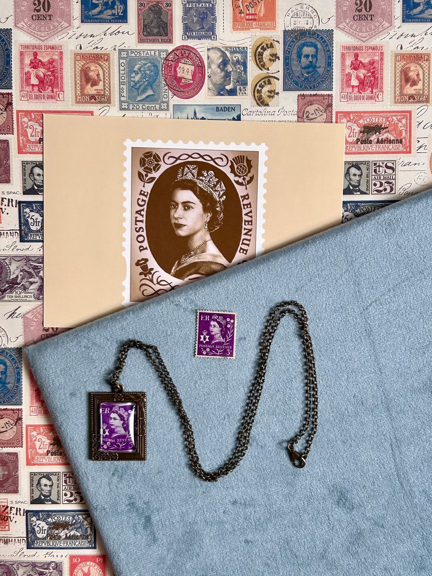 Collana Queen "Come in un quadro"