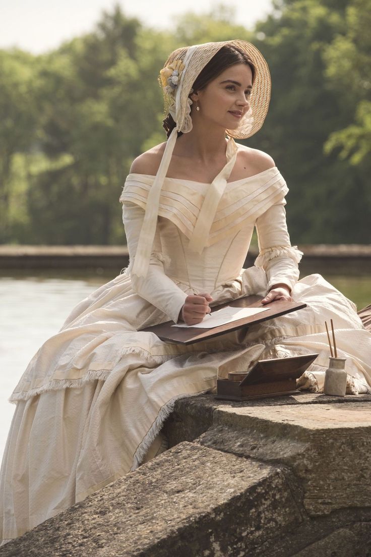 Questa foto mostra la regina Vittoria, nello sceneggiato BBC, una delle donne d'ispirazione per Lady Nostalgia