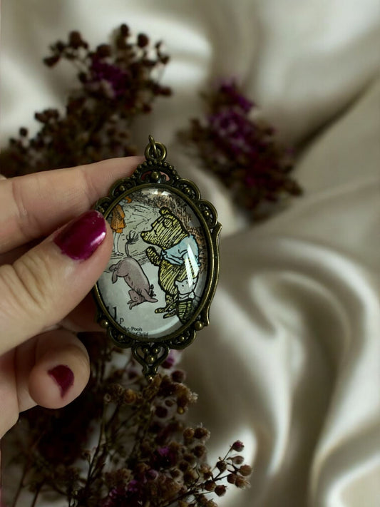 CIONDOLO WINNIE THE POOH - BELLEZZA INDOMITA - Lady Nostalgia