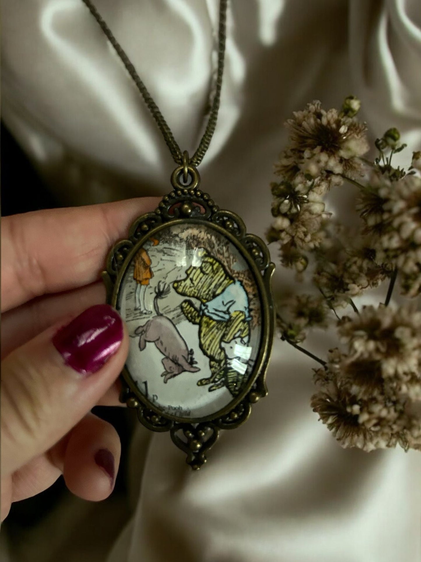 CIONDOLO WINNIE THE POOH - BELLEZZA INDOMITA - Lady Nostalgia