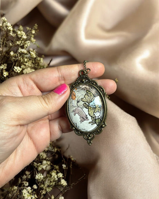 CIONDOLO WINNIE THE POOH - BELLEZZA INDOMITA - Lady Nostalgia