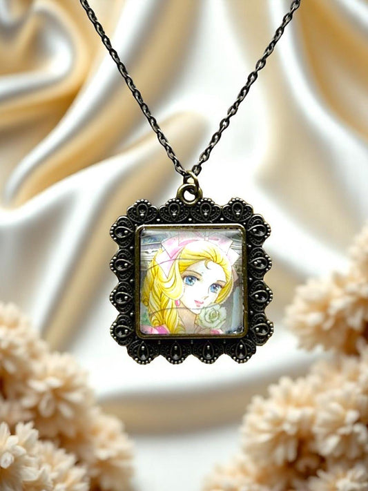 Collana Lady Oscar Maria Antonietta - Gioiello Quadrato dalla Rosa di Versailles - Lady Nostalgia