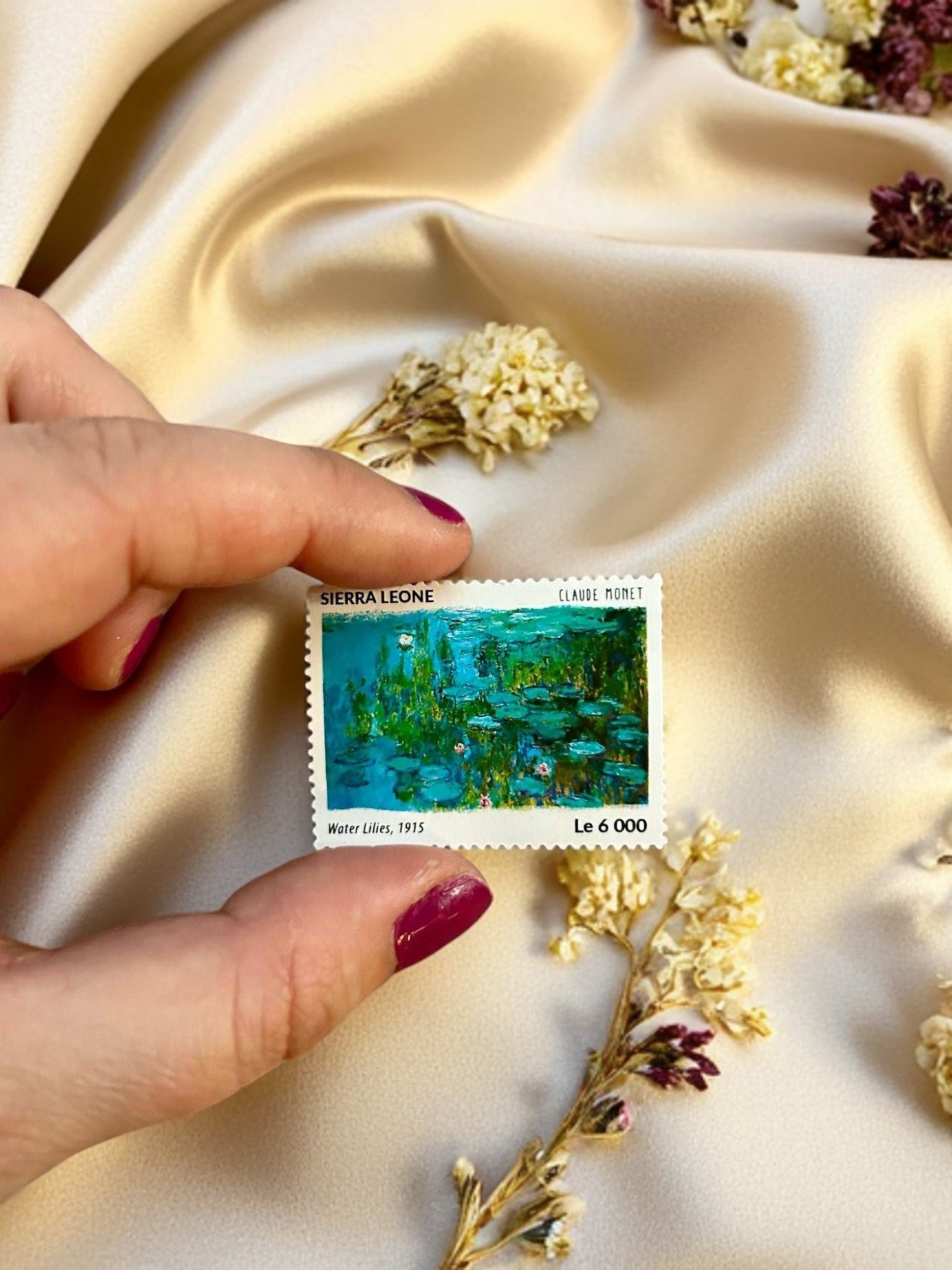 Collana Ninfee - Monet cuore (francobollo Sierra Leone 2015) - Lady Nostalgia