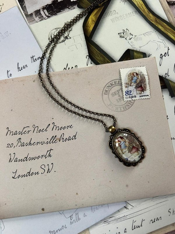 Collana Peter rabbit fa legna per l'inverno - Lady Nostalgia