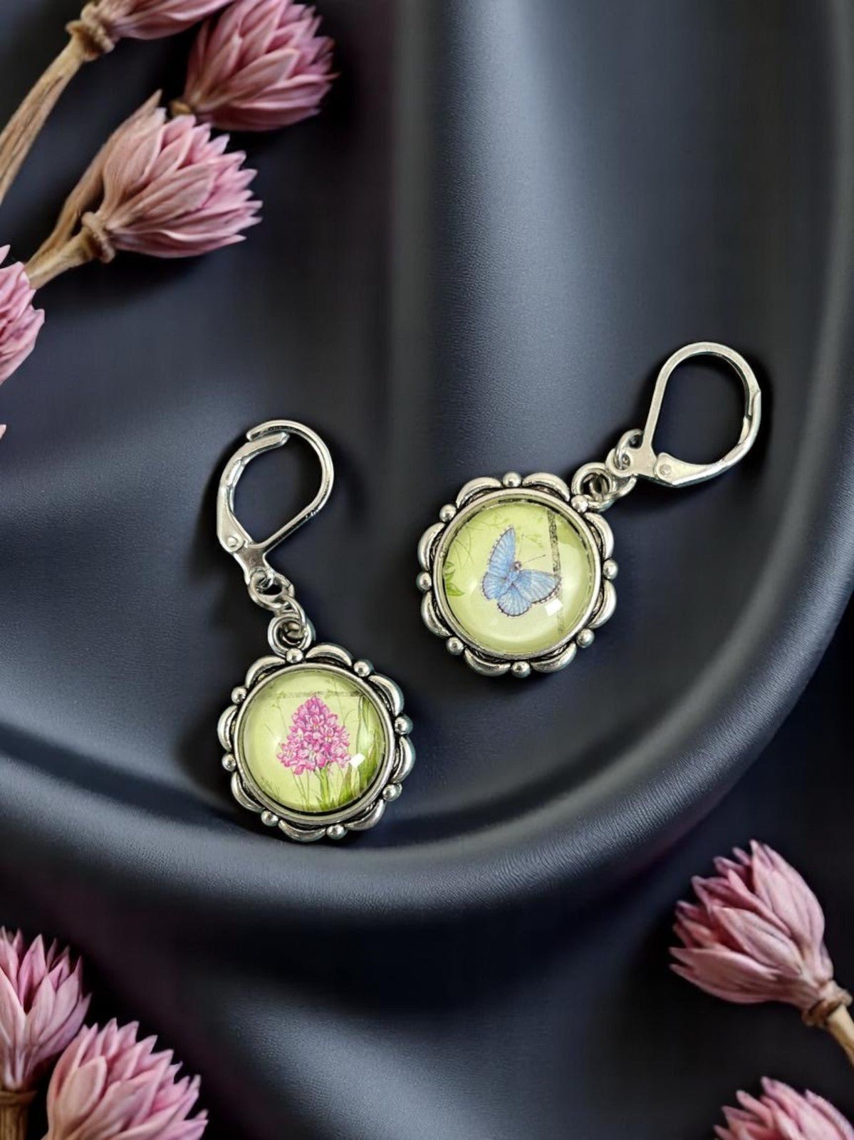 Orecchini Farfalla - fiore (francobollo Alderny 1994) - Lady Nostalgia