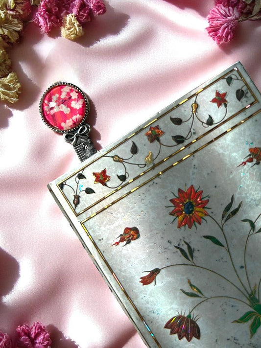 Segnalibro sakura medaglione - Circolo perfetto della bellezza 🌸 - Lady Nostalgia