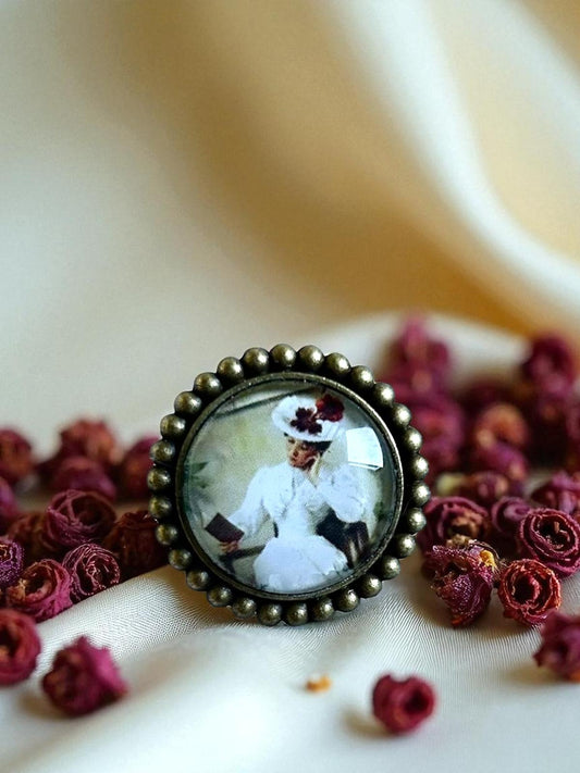 Spilla Giardino Segreto Dvořák | Raffinata Lettrice in Giardino | Lady Nostalgia - Lady Nostalgia