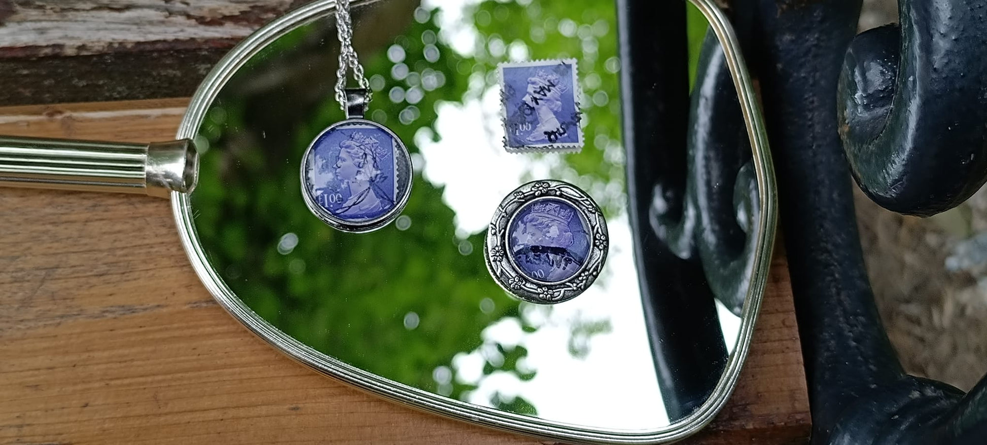 Spilla Regina Elisabetta - Mignon Cangiante - Lady Nostalgia