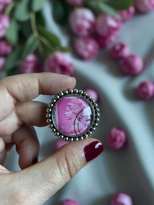 Spilla Rosa acceso Regina Elisabetta | Francobollo Corona Royal | Lady Nostalgia - Lady Nostalgia