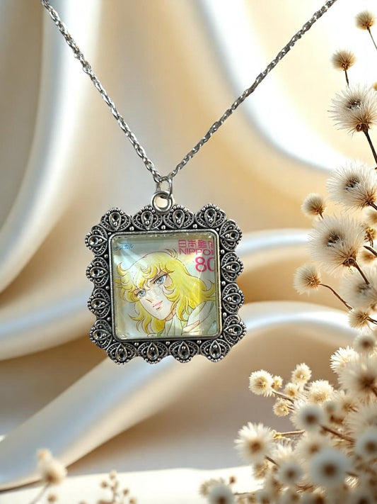 Collana Lady Oscar (la rosa di Versailles) -quadrata