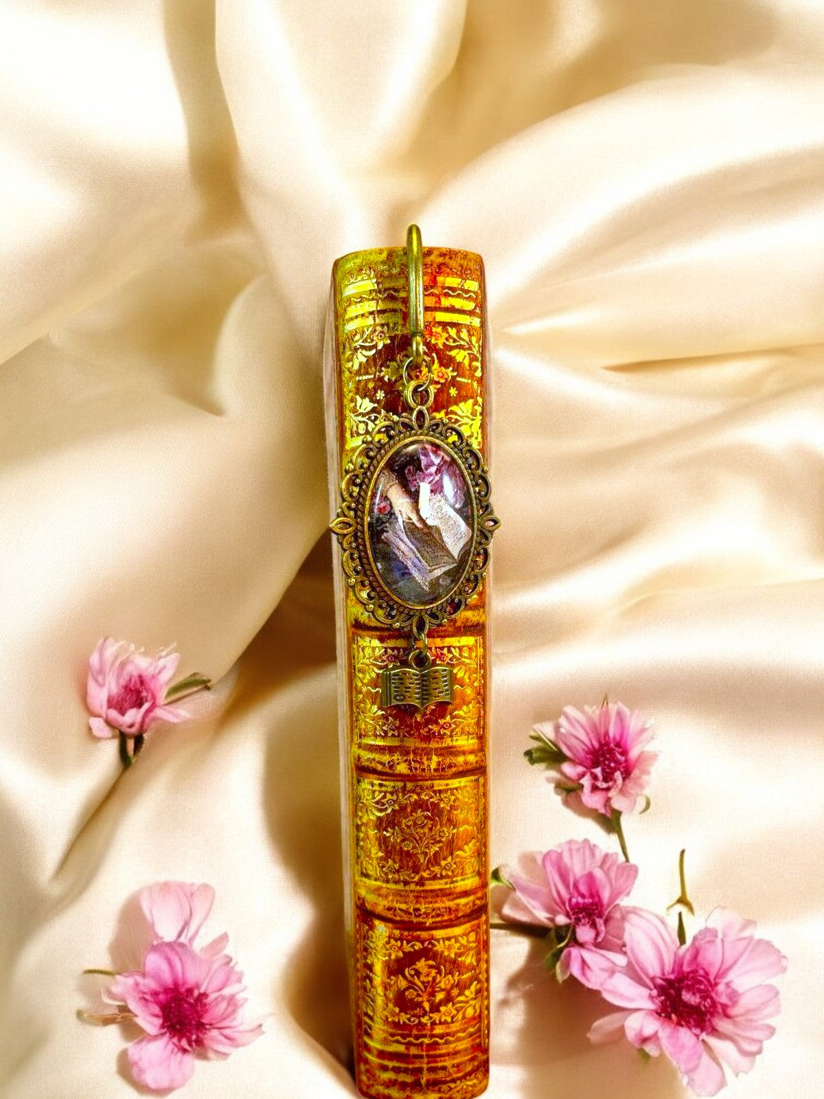 Segnalibro gioiello con dettaglio di madame de Pompadour