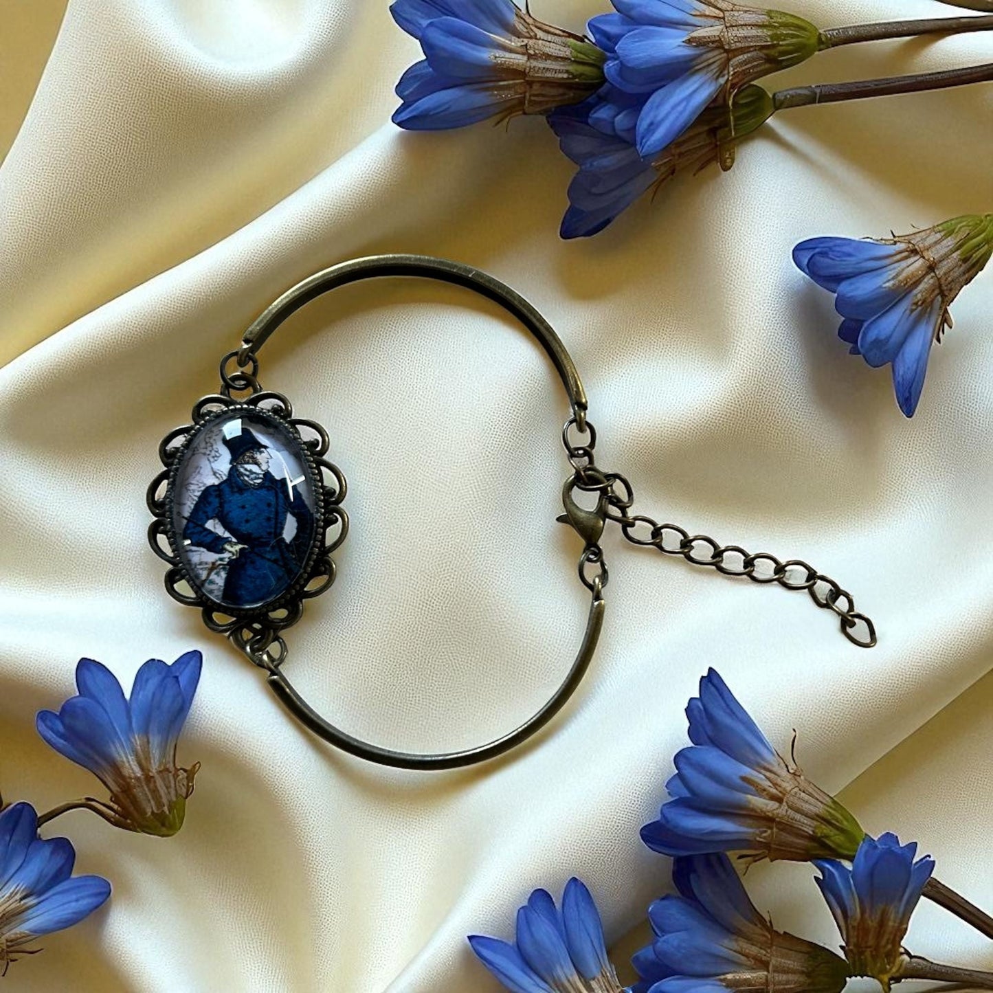 bracciale mr darcy jane austen da francobollo