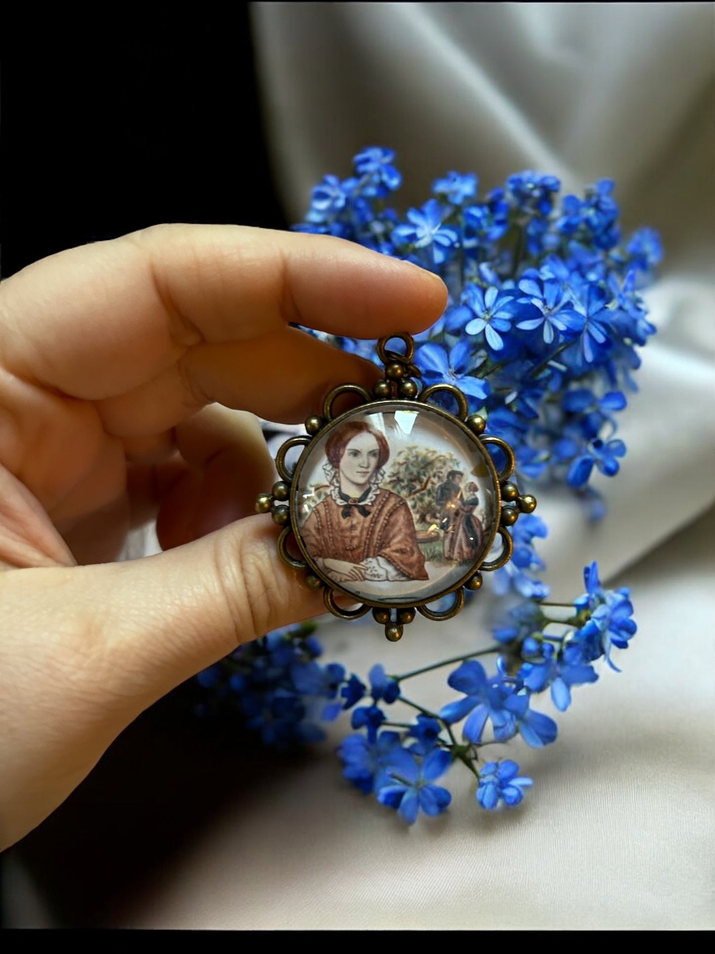 Collana Charlotte Brontë (da francobollo inglese) - Lady Nostalgia