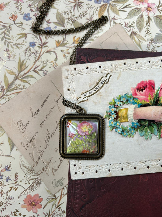 Collana romantica rosa inglese - Lady Nostalgia