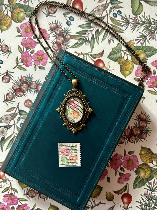 Collana romantica rose (francobollo USA 1978) - Lady Nostalgia