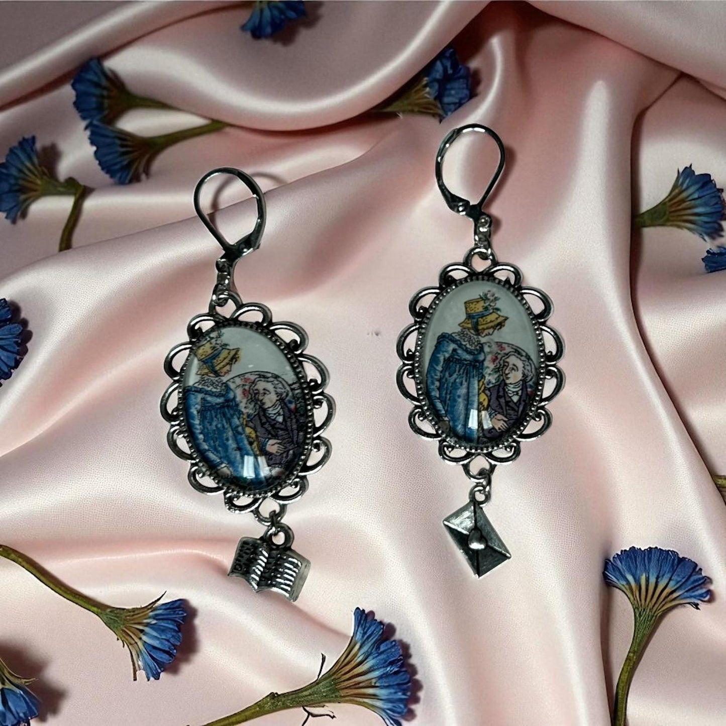 Orecchini Jane Austen Emma Argento Charm Libro - Lady Nostalgia