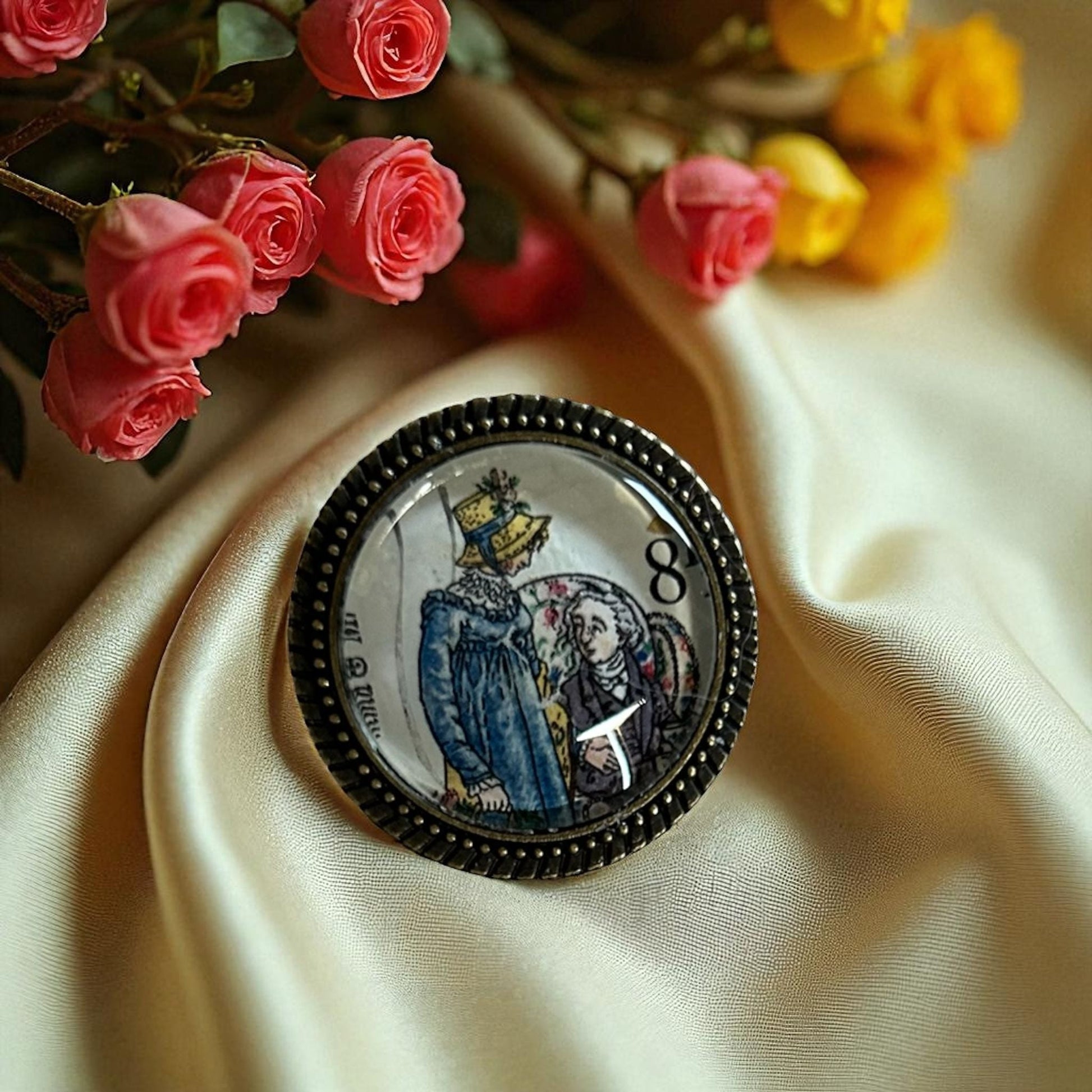 Spilla Jane Austen Emma Francobollo 1975 - Lady Nostalgia