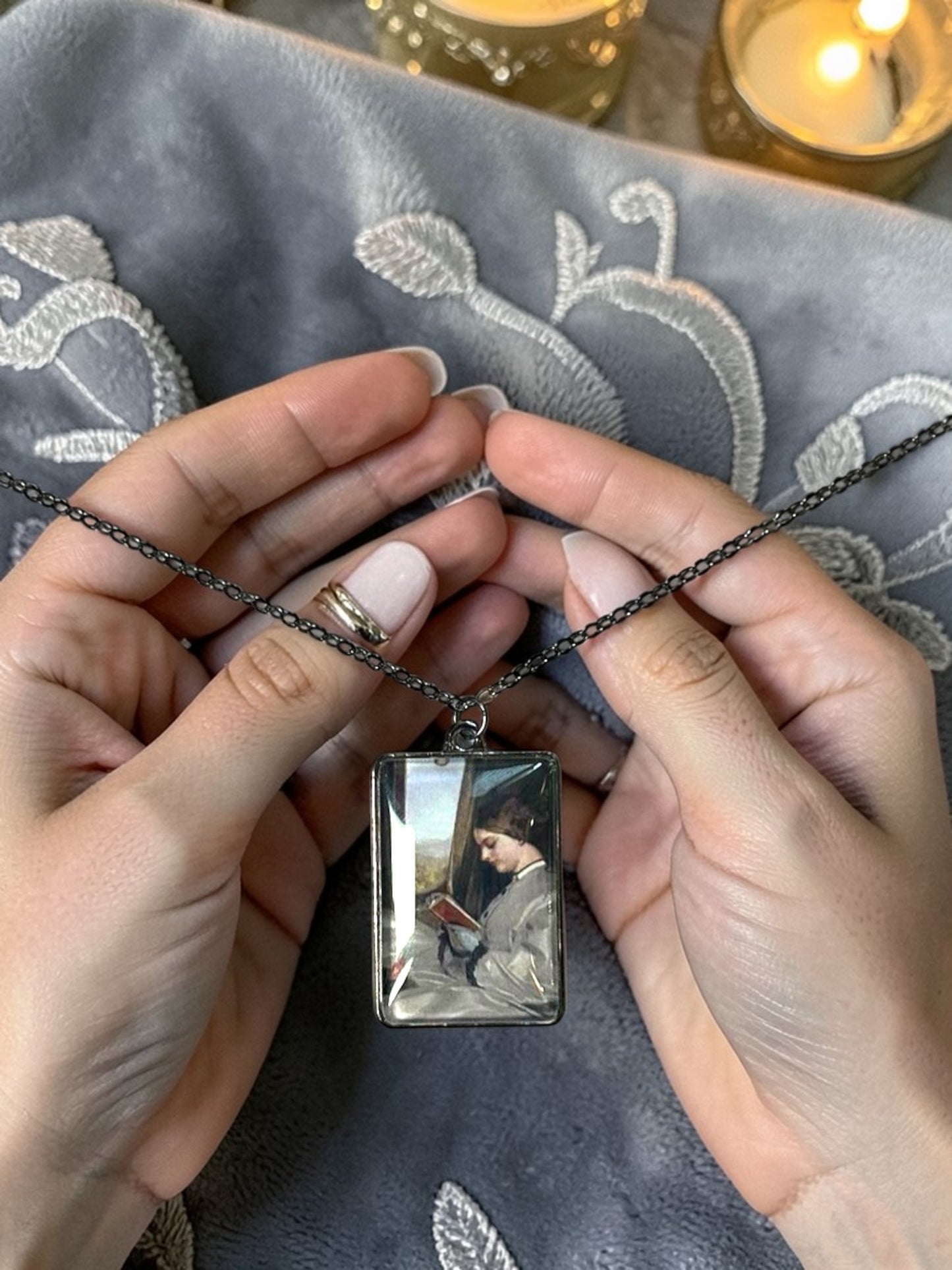 Collana Lettrice Pendolare - Gioiello per Lettrici | Lady Nostalgia