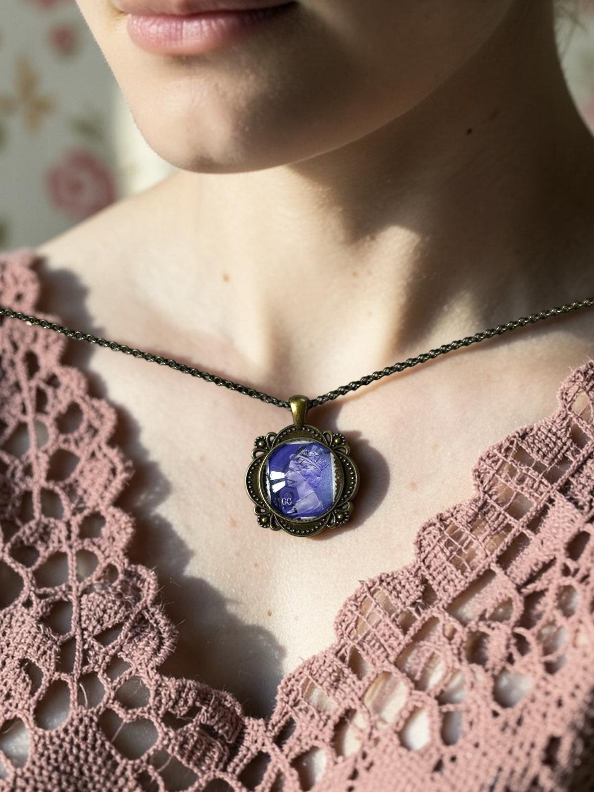 Collana Elisabetta viola cangiante