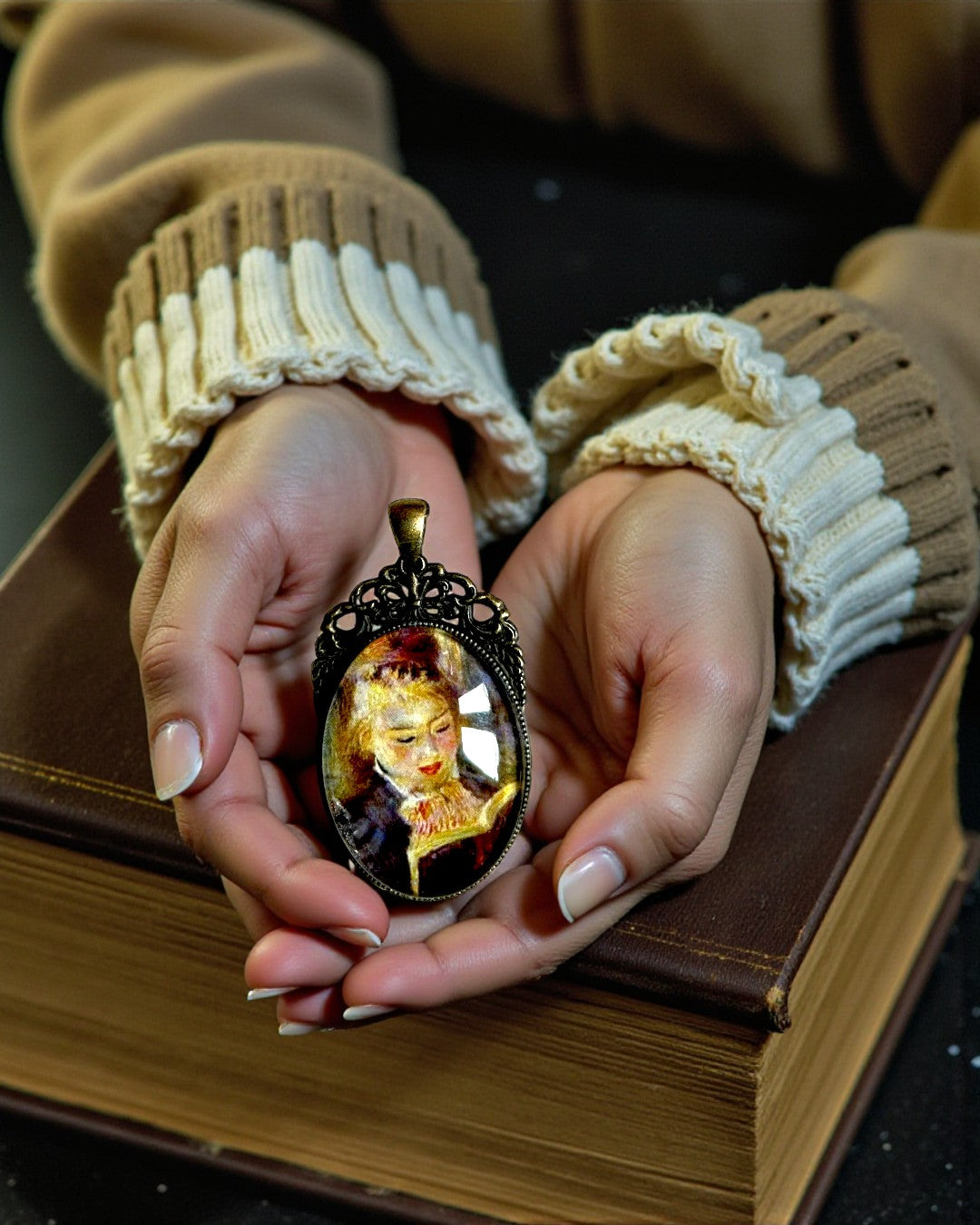 Collana "La lettrice" - Renoir
